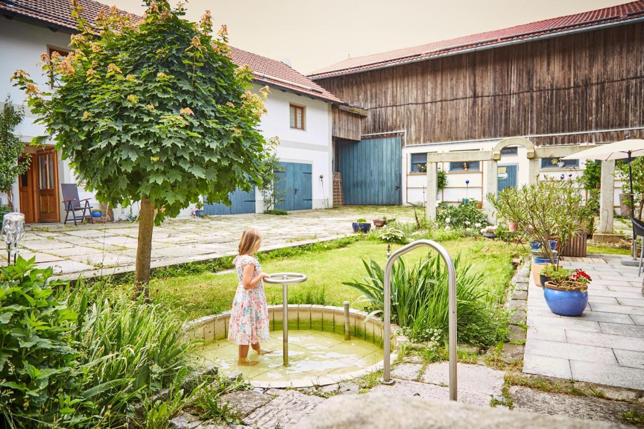 Апартаменты Der Breinhof - Euer Urlaubsbauernhof Вальдкирхен Экстерьер фото